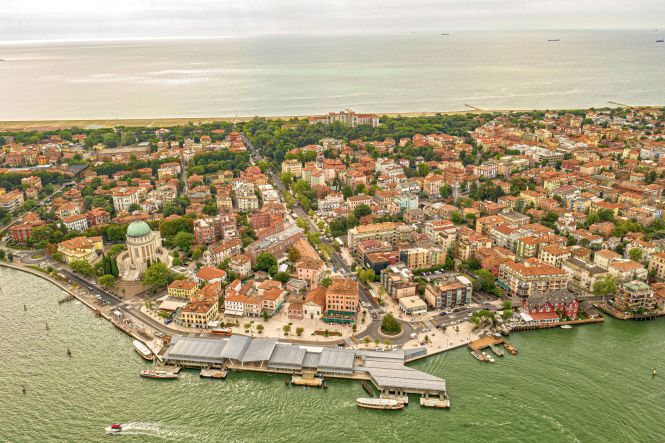 L'île du Lido, Venise. Photo par Kasa Fue, licence : CC BY-SA 4.0