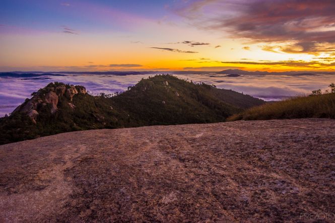 The rocky peak Pedra Grande – Atibaia. Photo by Paulo César Prezoto de Barros, licensed under CC BY 2.0