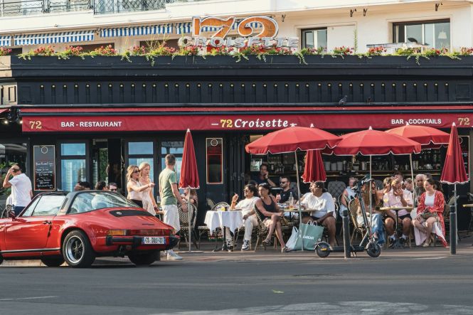 The Croisette in full shine. Photo by Kyle Hinkson